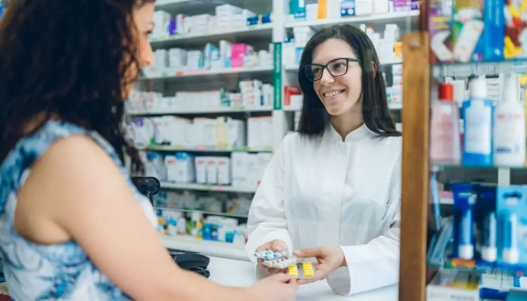 medications during pregnancy for gestational carriers
