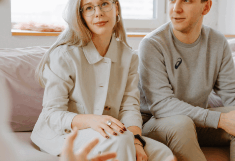 Choosing Egg Donors or Surrogates